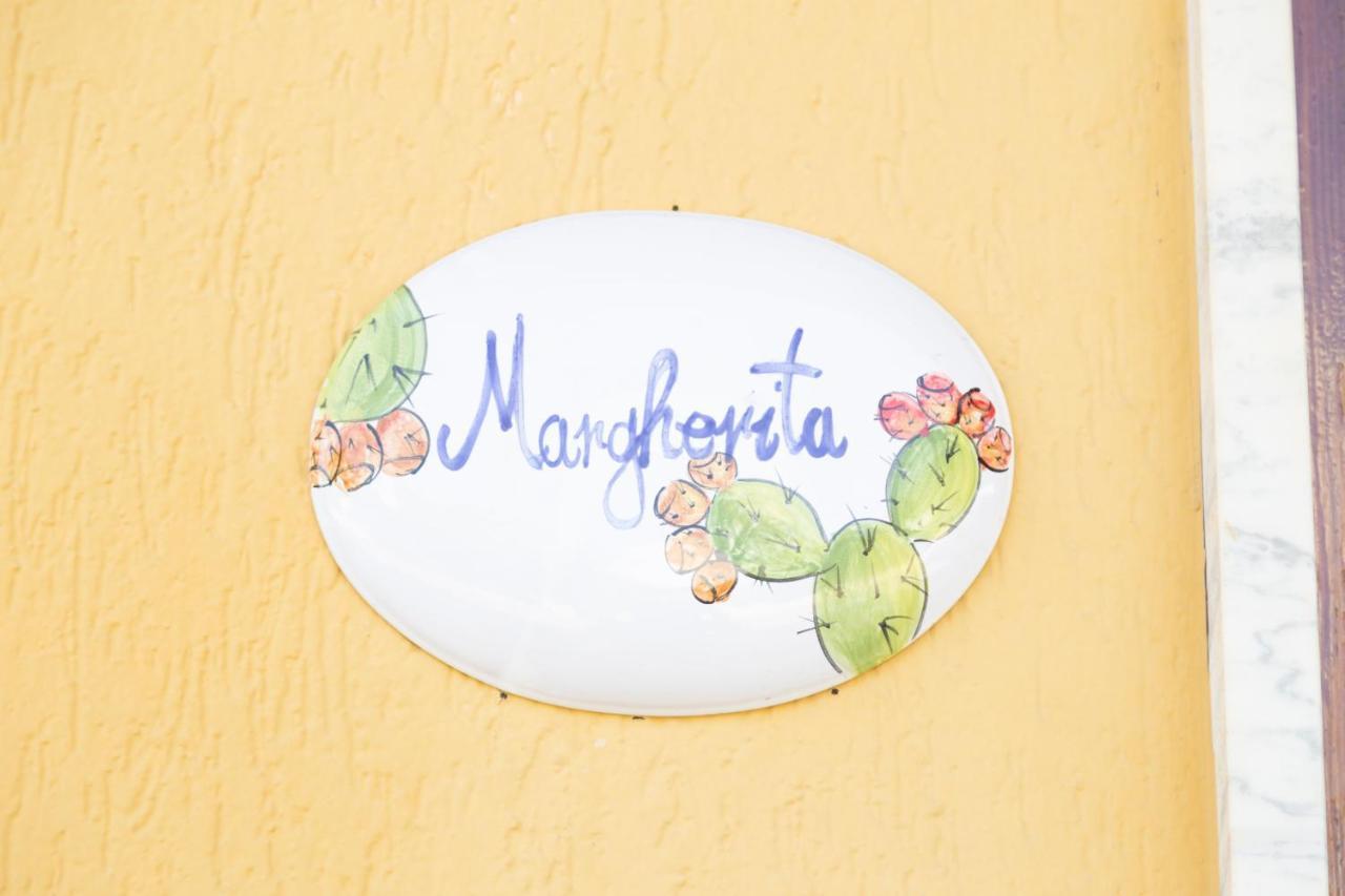 Vakantiehuis La Curte Dellu Pippi Niuru *
